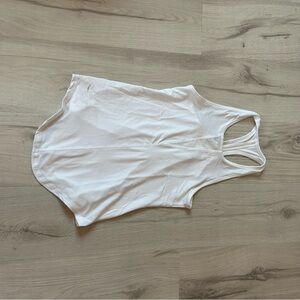 Zyia White Sleeveless Tank Top